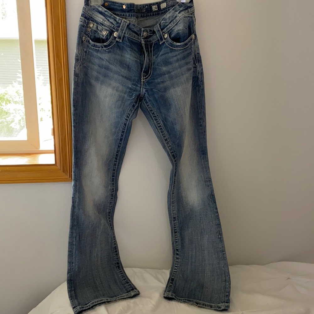 Women’s jeans!